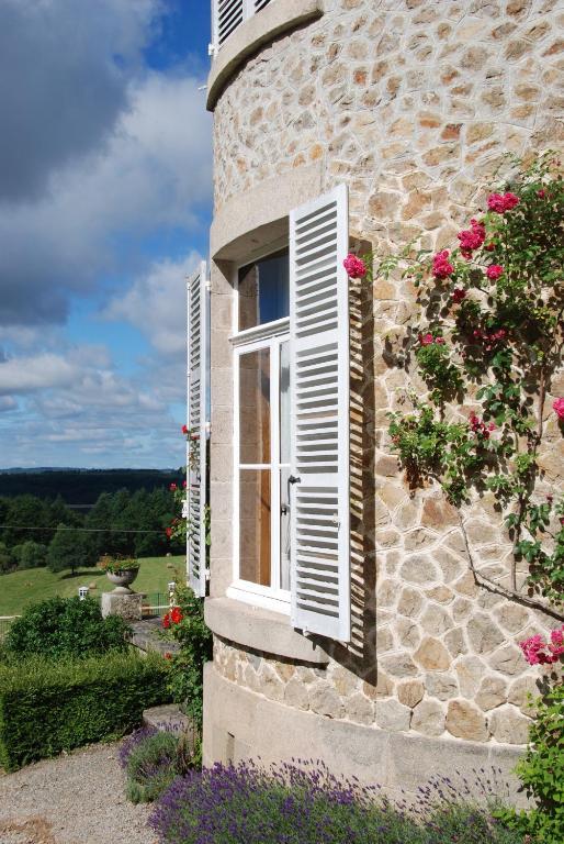 Chateau Le Mialaret Neuvic  Kültér fotó